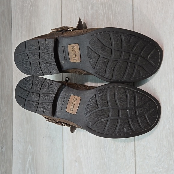 Born Women Pirlo Ankle Distressed Leather Boots shoes sz 7M - Picture 13 of 13